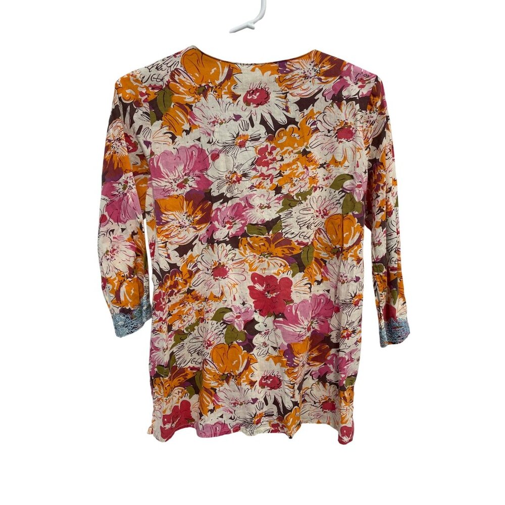 Sundance Top Size Small Petite Floral Embroidered V Neck 3/4 Sleeve Multicolor - Picture 2 of 6